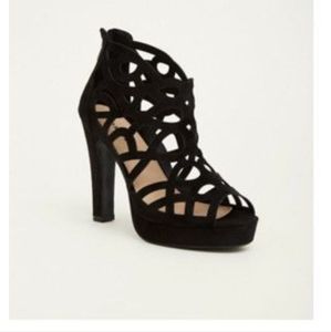 Torrid Laser Cutout Platforms
